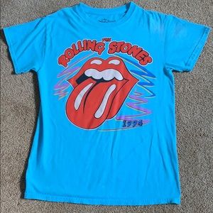 Women’s Rolling Stones shirt
